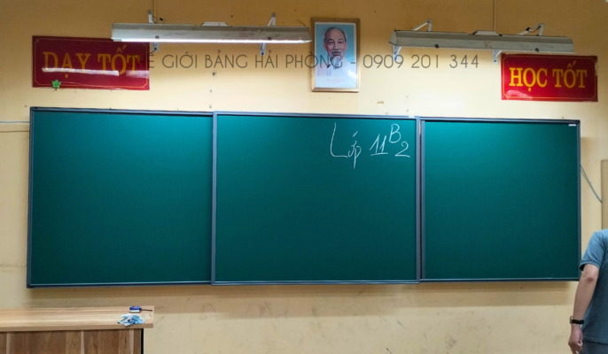 Bảng trượt ngang lắp tại trường THPT An Dương (2)