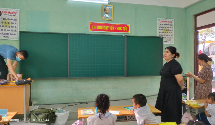 Bang truot ngang lap tai truong Tieu hoc Nam Son (6)