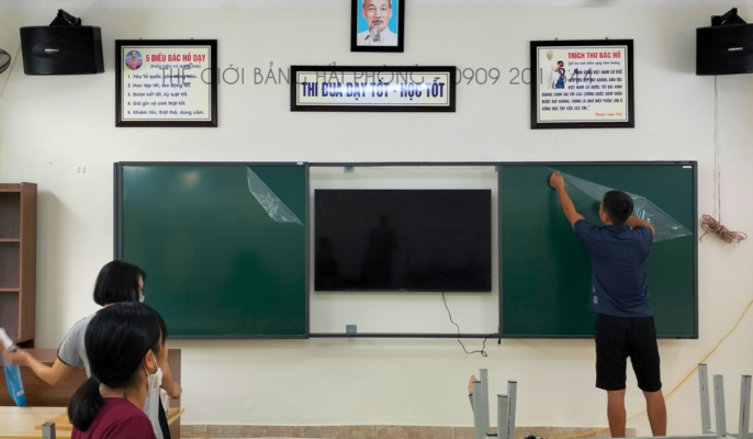 Bảng trươt ngang trường THCS Trương Công Định (2)