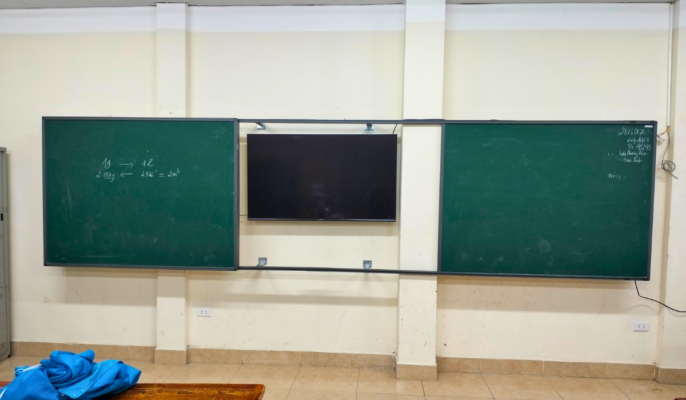 Bảng trượt ngang trường THPT Hàng Hải 3