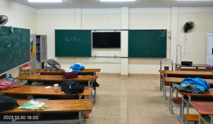 Bảng trượt ngang trường THPT Hàng Hải 4